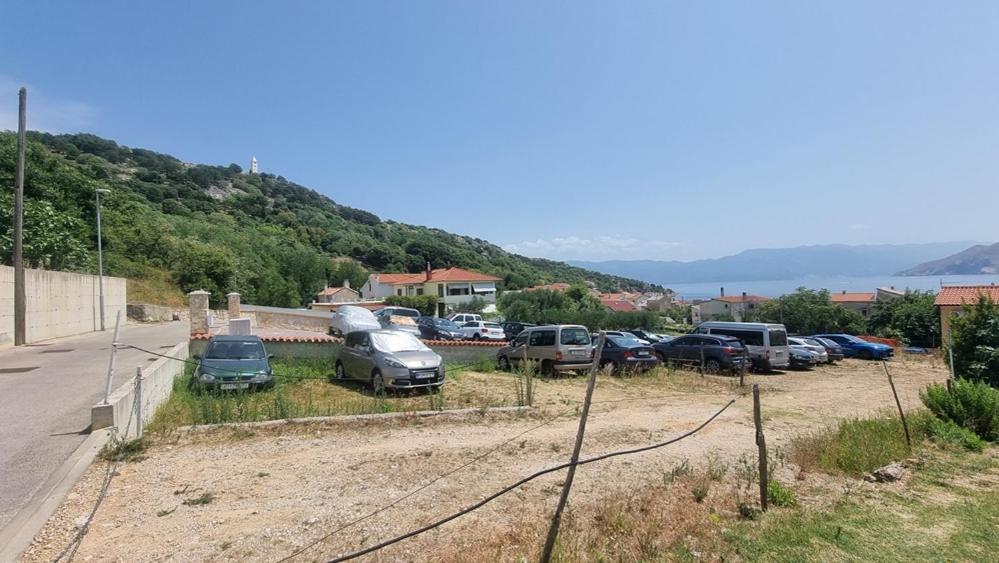 Apartment Igor With Balcony And Sea View Baška Buitenkant foto